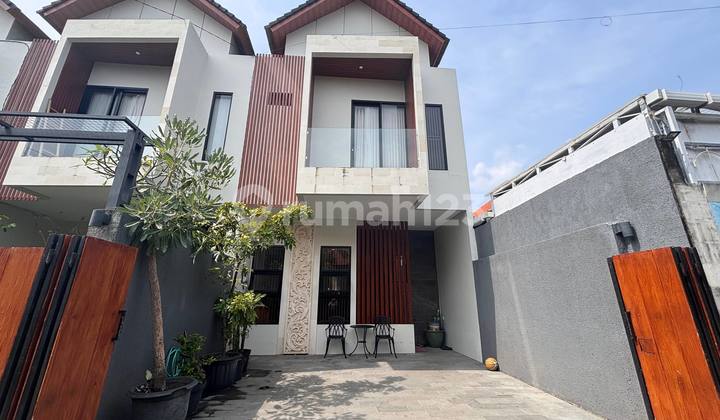 Rumah Siap Huni Modern 2 Lantai di Tukad Balian, Renon Dekat Sanur