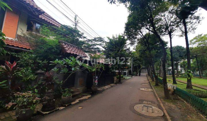 Kebayoran Baru, Hangjebat 6, Depan Taman,  Jakarta Selatan, Rmh Tkt, Siap Huni, Bagus, Selatan, Hdp Taman, Lt 312/300, Hrg 19, 90 M Nego, Lokasi Ok, Jarang Ada, Cepat Dapat. 2