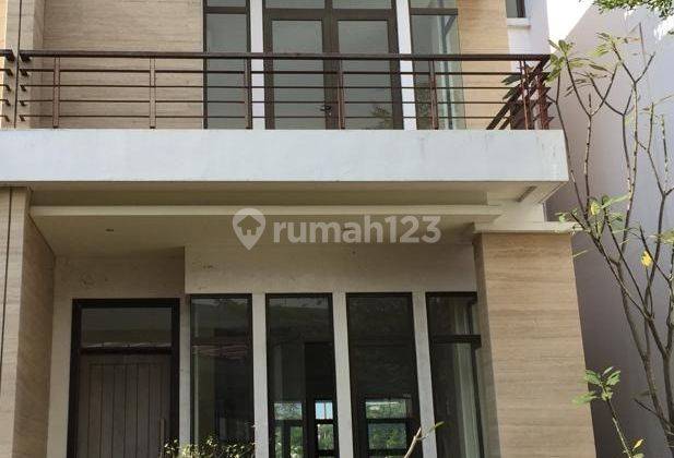 Rumah Town House Royalton Residence Gunung Sahari Kemayoran, Jakarta Pusat 1