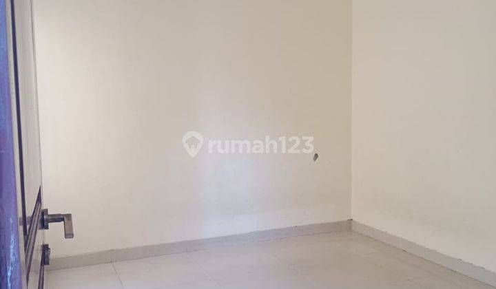 Dijual Satu Unit Rumah di Kompleks Taman Surya Indah Bandung 1