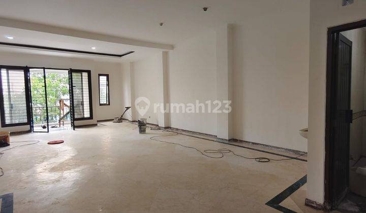 Disewakan ruko 4 lantai siap huni dan  strategis di pusat kota bandung  1