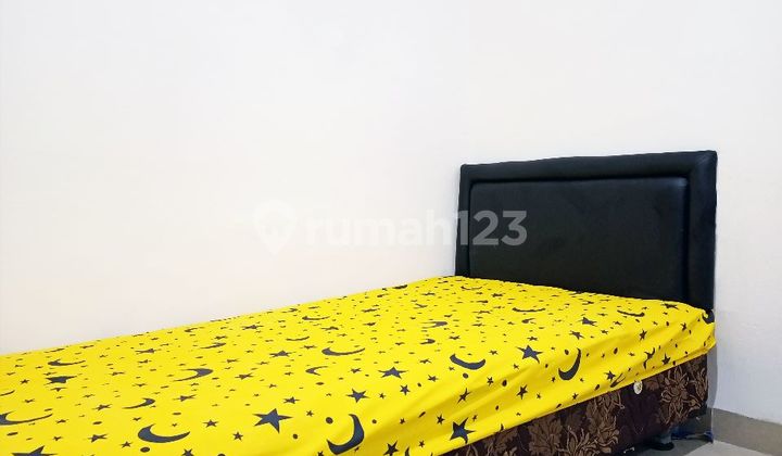 For sale: A fully furnished kos unit with an apartment-like feel, fully operational in Antapani Cicadas, Bandung. 2