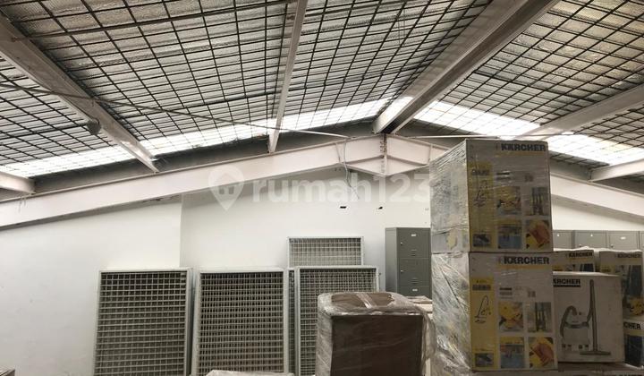 Dijual dan disewakan ruko strategis padat bisnis siap huni di pusat kota bandung