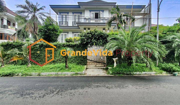 Pondok Indah for Sale Bangunan Mewah, Unit Pojok, Siap Huni 1