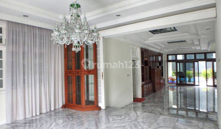 Spacious House In Pondok Indah, Walking Distance To Jis 2