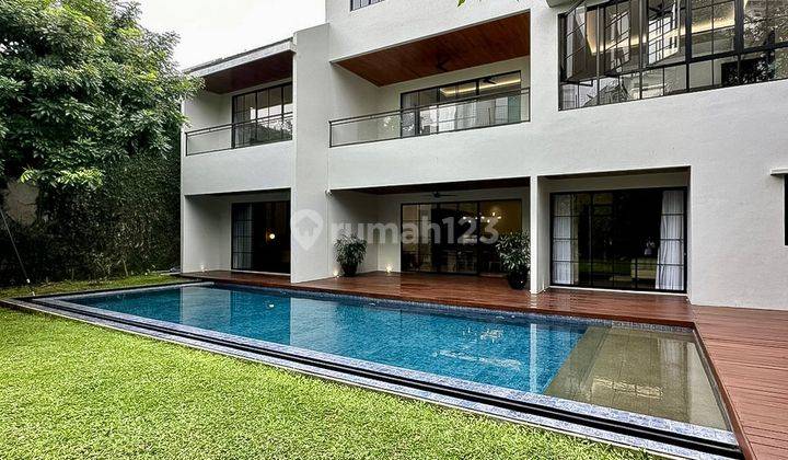 Hidden Gem Di Kebayoran Baru, 3 Lantai, Private Lift Private Pool 2