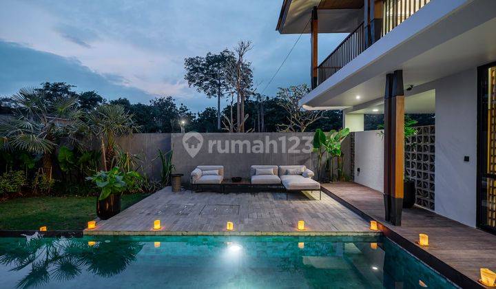 RUMAH LUXURY di bukit jimbaran SHM hadap Timur
