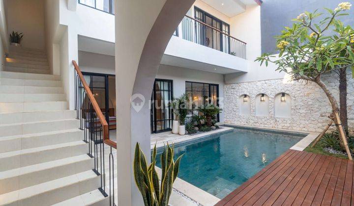 kolam renang dijual villa luxury 3 bedroom