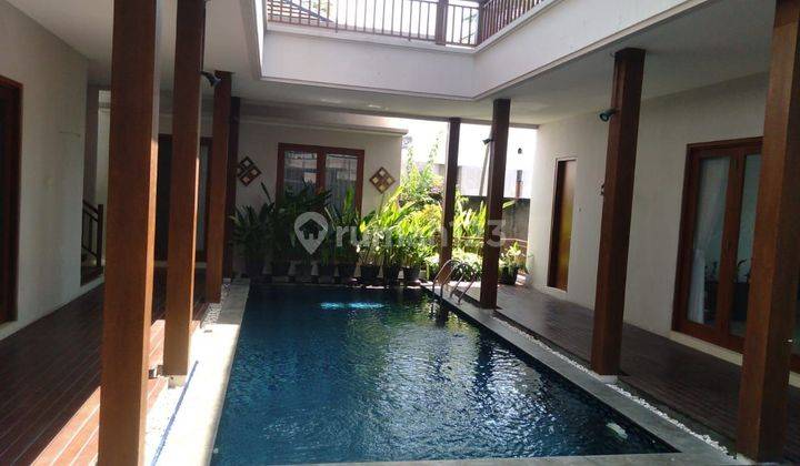 5 bedrooms TROPICAL BALINESE DESIGN VILLA FOR SALE IN PERERENAN 1