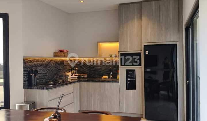 Rumah Villa Minimalis Design View Laut di Nusa Dua Bali