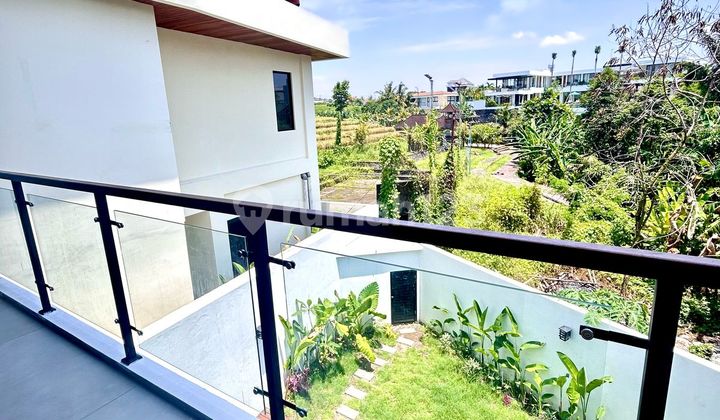 Villa Brand New Fully Furnished Ditumbak Bayuh Canggu Bali