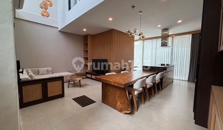 Fully Furnished Luxury House for Sale with Easy Access in Seminyak, Bali Fully Furnished Luxury House for Sale with Easy Access in Seminyak, Bali