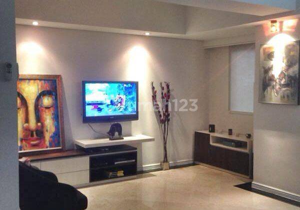 For Sale 3 + 1 Bedroom Setiabudi Apartment 2