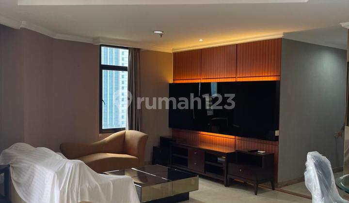 For Sale 3 + 1 Bedroom Kusuma Candra Apartment