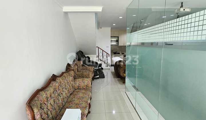 Lokasi Strategis Ruko Siap Pakai Kondisi Bagus dan Bersih bisa untuk Kantor dan Lainnya Harga Terjangkau Lokasi Strategis Ruko Siap Pakai Kondisi Bagus dan Bersih bisa untuk Kantor dan Lainnya Harga Terjangkau