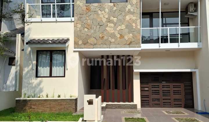 Rumah di Sektor 9 Strategis Dekat Berbagai Fasilitas Umum Rumah di Sektor 9 Strategis Dekat Berbagai Fasilitas Umum