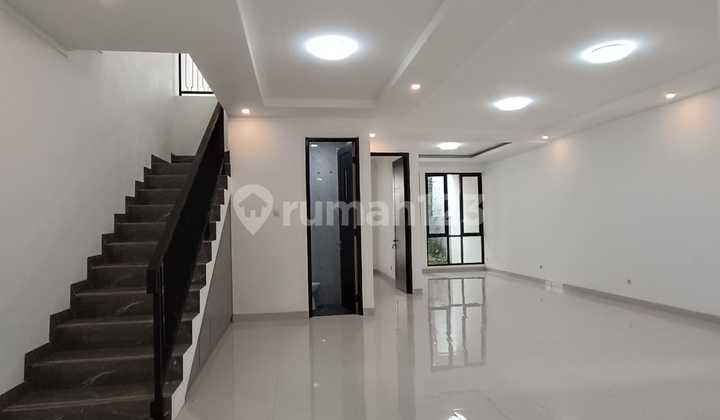 Beautiful House In Sector 9 Bintaro Jaya Negotiable Price 2