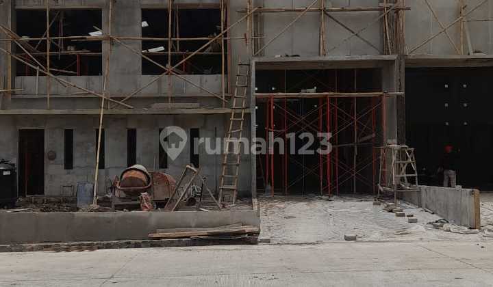 New Warehouse Ready for Use Strategically Located in the Industrial Warehouse Area