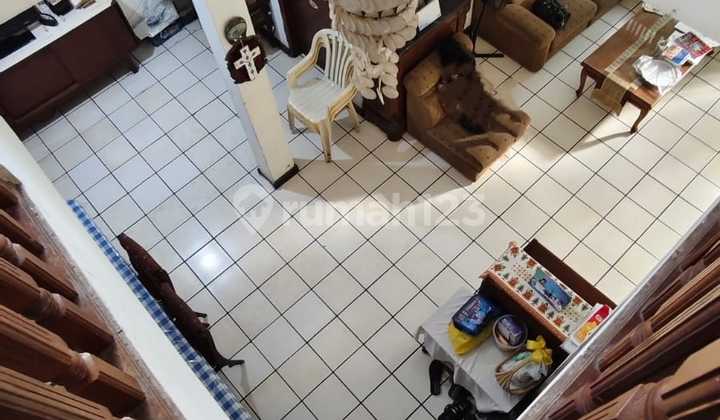 Di Jual Rumah Siap Huni Lokasi di Jl. Keuangan, Cilandak, Jakarta Selatan Di Jual Rumah Siap Huni Lokasi di Jl. Keuangan, Cilandak, Jakarta Selatan