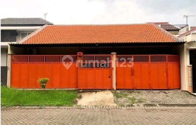 Dijual Rumah Lokasi Strategis Puri Surya Jaya Cluster Taman Athena 1