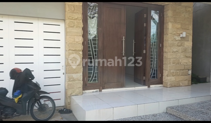 Dijual Cepat Rumah Siap Huni di Citraland Somerset, Sby 2