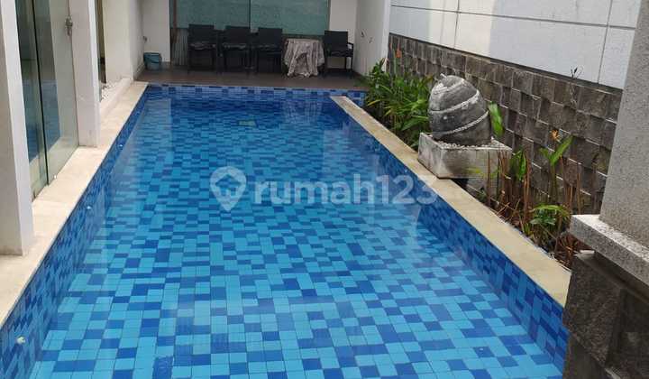 Di Jual Cepat Murah, Mewah, Strategis, Di Dharmahusada Indah, Jl Kembar