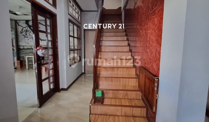 Rumah Bagus 2 Lantai Siap Huni di Cluster Simpruk Lippo Cikarang 2