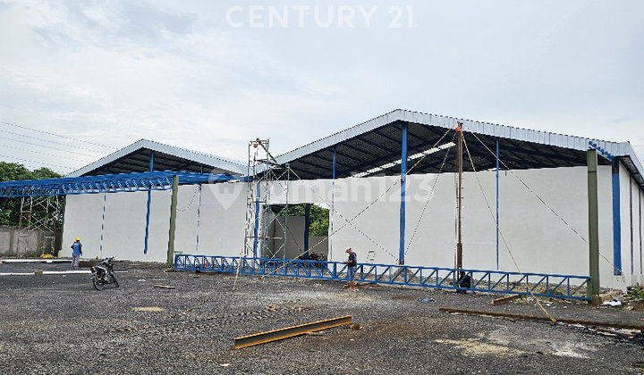 New Warehouse Outside Container Access Area in East Cikarang