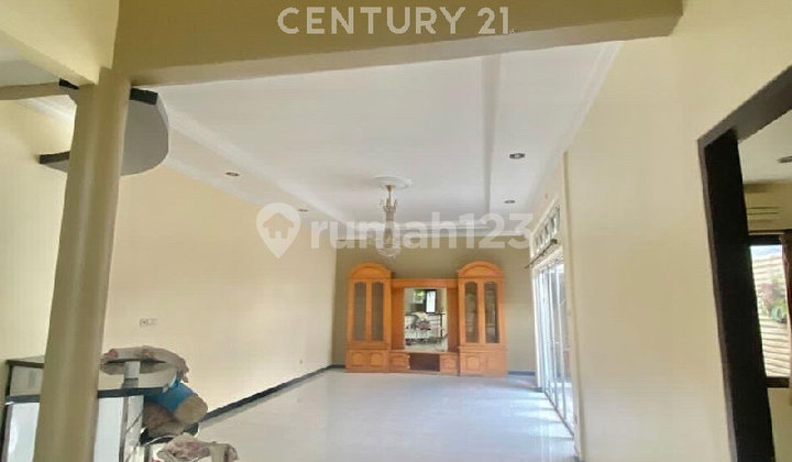 Rumah Murah 1 Setengah Lantai di Elysium