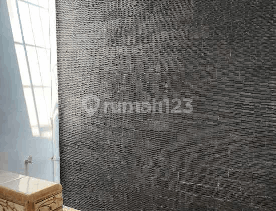 Rumah Bagus Siap Huni di Jl Flamboyan Acasia Garden 2