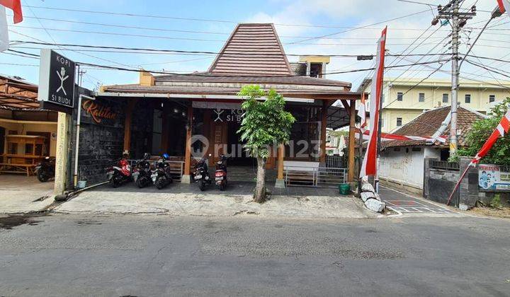 Eks Resto Area Dekat Slamet Riyadi Solo 1