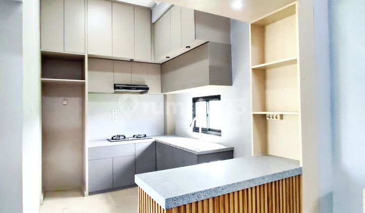 Rumah Siap Pakai Area Pusat Kota Solo 2