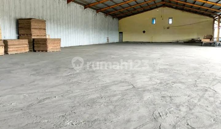 Gudang Siap Pakai Area Sukoharjo