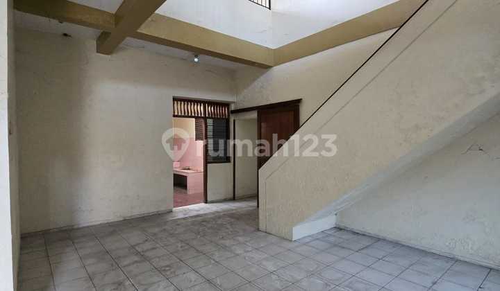 Rumah Siap Huni Area Dekat Pasar Besar Solo 2