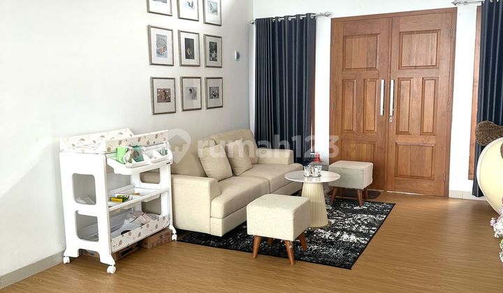 Rumah 2 Lantai Siap Pakai Di Solo Baru 2