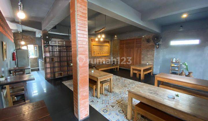 Eks Resto Area Dekat Slamet Riyadi Solo 2