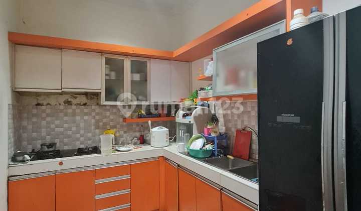 Ready-to-Use House Area Near Solo Baru 2