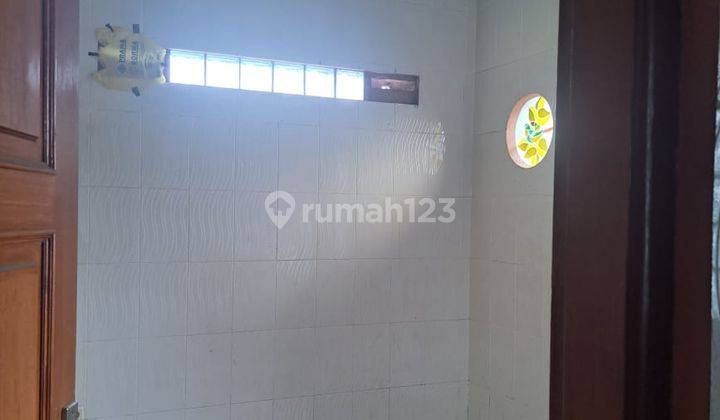 Disewakan Rumah Luas Di Gempol Sari 2