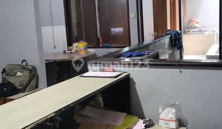 Dijual Rumah di Mekar Wangi bisa Jadikan Kantor 2