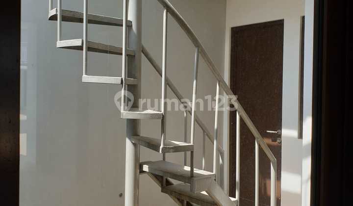 Disewakan Rumah Summarecon Cluster Cynthia Bagus 2