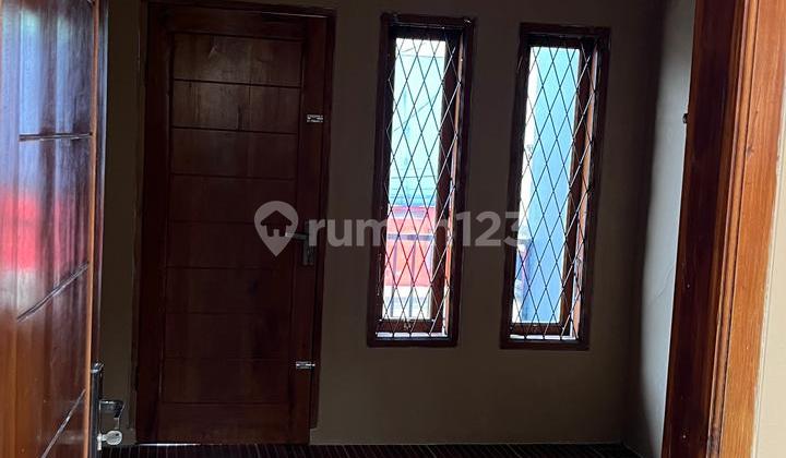 Disewakan Rumah Luas di Cihanjuang Cimahi 2
