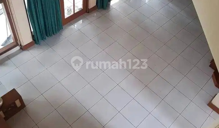 Disewakan Rumah Bagus Dekat Polban Bandung 2