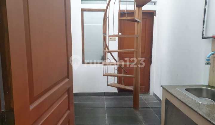 Dijual Rumah Siap Huni Di Sayap Setraduta 1