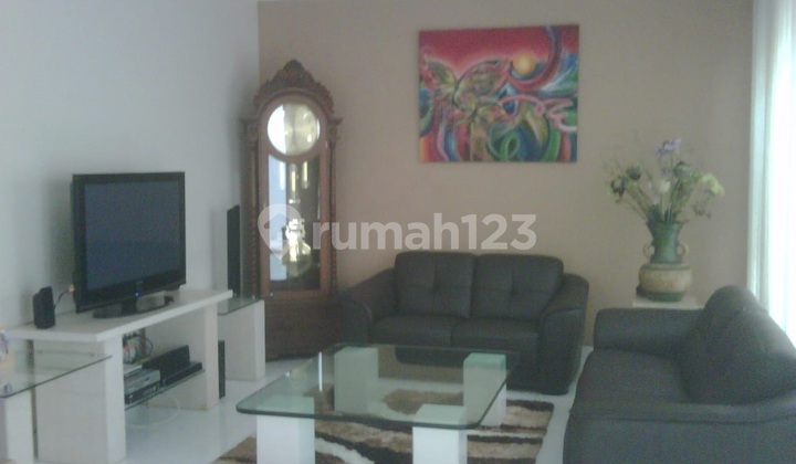 rumah megah bagus 2 lantai siap huni lt 200 lb 180 kota wisata