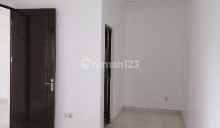 Rumah Bagus Siap Huni Akses Mudah di Legenda Wisata  2