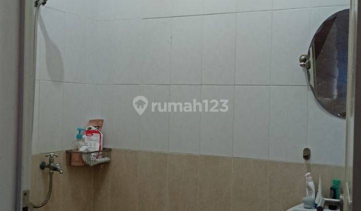 Rumah 2 Lantai Dijual Cepet, Nego di Raffles Hills Full Furnish 3