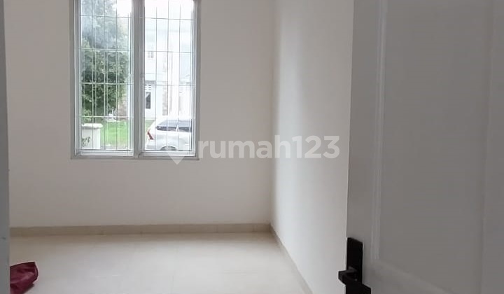 2-Story House, Legendary Tourist Spot, Good Minimalist, Land Area 200, Building Area 140 2