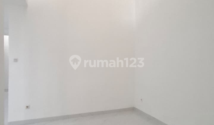 rumah siap huni bagus murah megah lt 200 lb 600 kota wisata nego 2