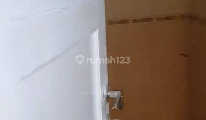 Rumah Dijual di Citra Grand Lokasi Strategis Siap Huni  2