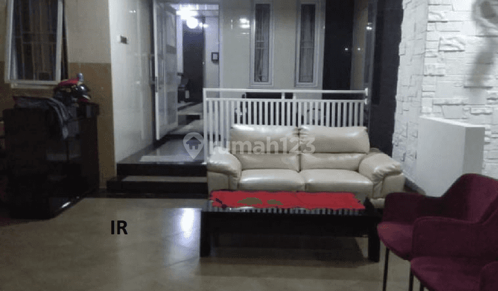 Rumah Bagus Luas Tanah 257 Dijual Murah di Cibubur Country 1